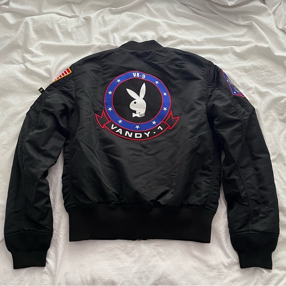 Playboy X Alpha Industry Men’s Vandy-1 Bomber Jacket - Picture 6 of 16